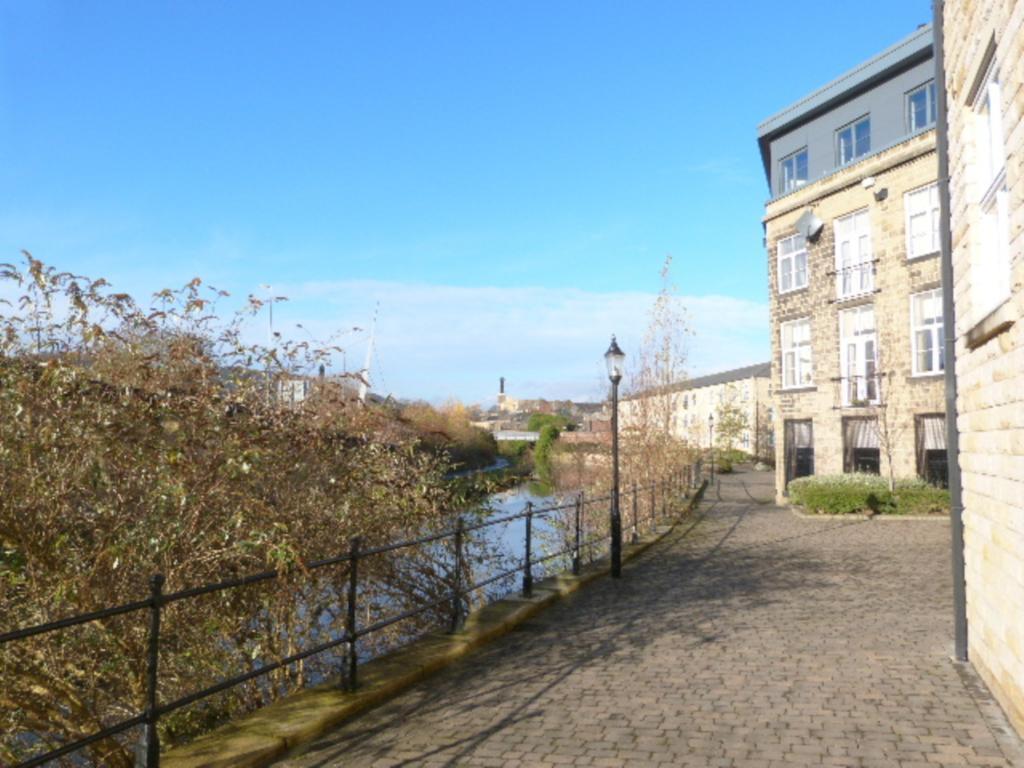 Leeds Liverpool Canal