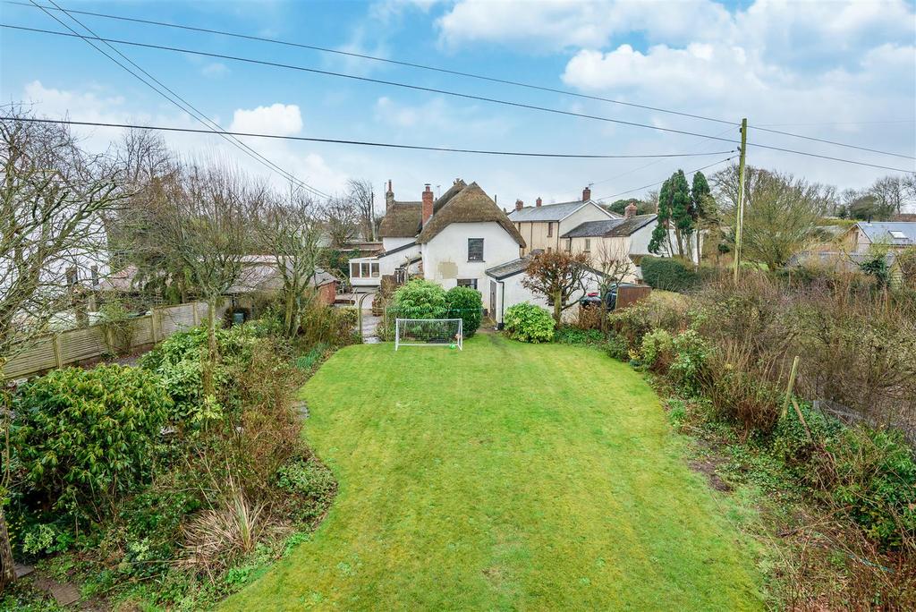 New Buildings, Sandford, Crediton 4 bed semidetached house £495,000