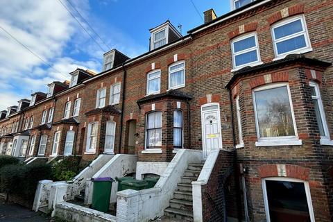 37 Coolinge Road, Folkestone, CT20 1EW