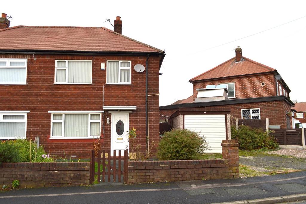 Nursery Road, Failsworth 2 bed semidetached house £170,000