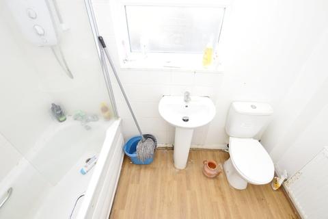43 Raymond Road, London, E13 0SP