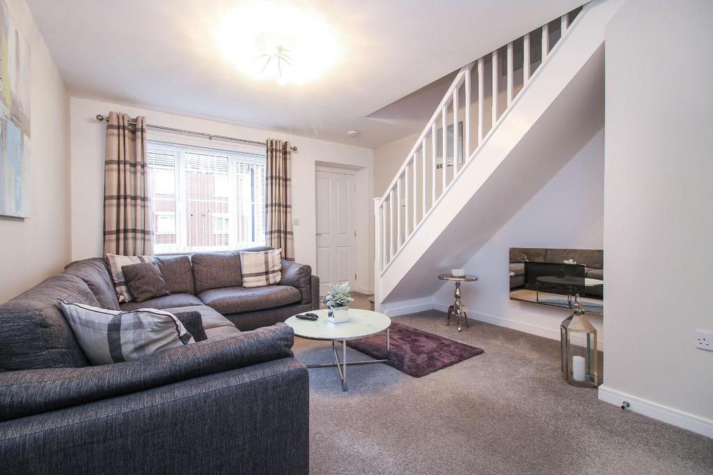 Akenshaw Drive, Seaton Delaval... 2 bed terraced house £118,400