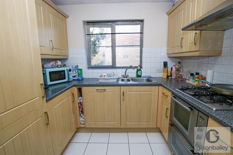25 Hemming Way, Norwich, NR3 2AF