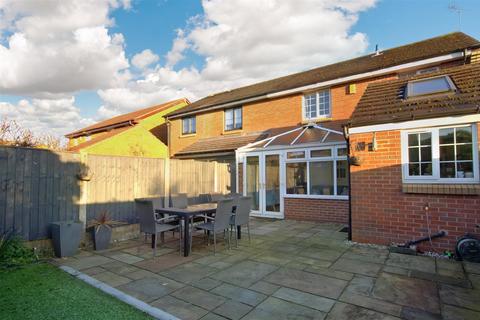 14 Clover Fields, Calverton, Nottingham, NG14 6PN