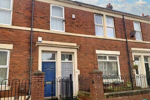 3 bedroom flat for sale - Saltwell Road, Gateshead, Gateshead, NE8 4TP