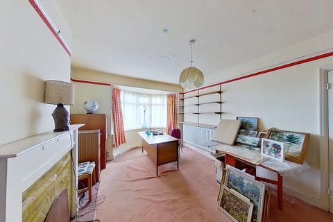 3 Albany Drive, Herne Bay, CT6 8PR