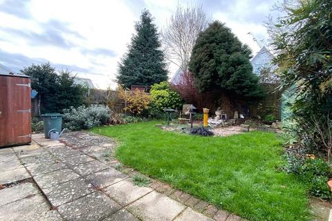 3 Albany Drive, Herne Bay, CT6 8PR