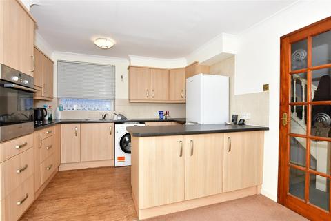 23 Tamar Square, Woodford Green, IG8 0EA