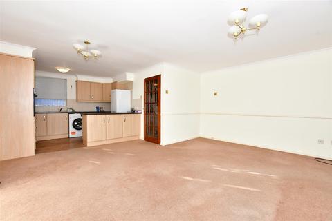 23 Tamar Square, Woodford Green, IG8 0EA