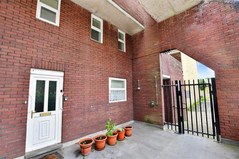 23 Tamar Square, Woodford Green, IG8 0EA