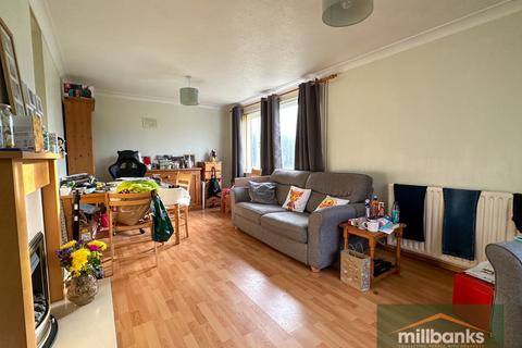 8 Kent Close, Attleborough, NR17 2HP