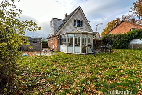 8 Kent Close, Attleborough, NR17 2HP