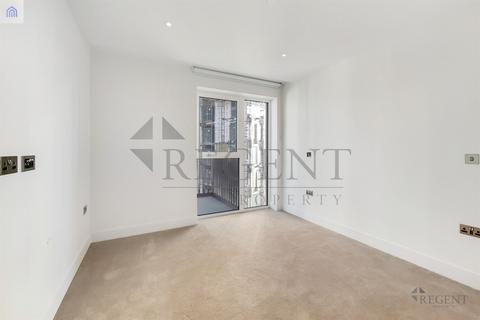 1 bedroom apartment to rent, Parkside Apartments, Cascade Way, W12