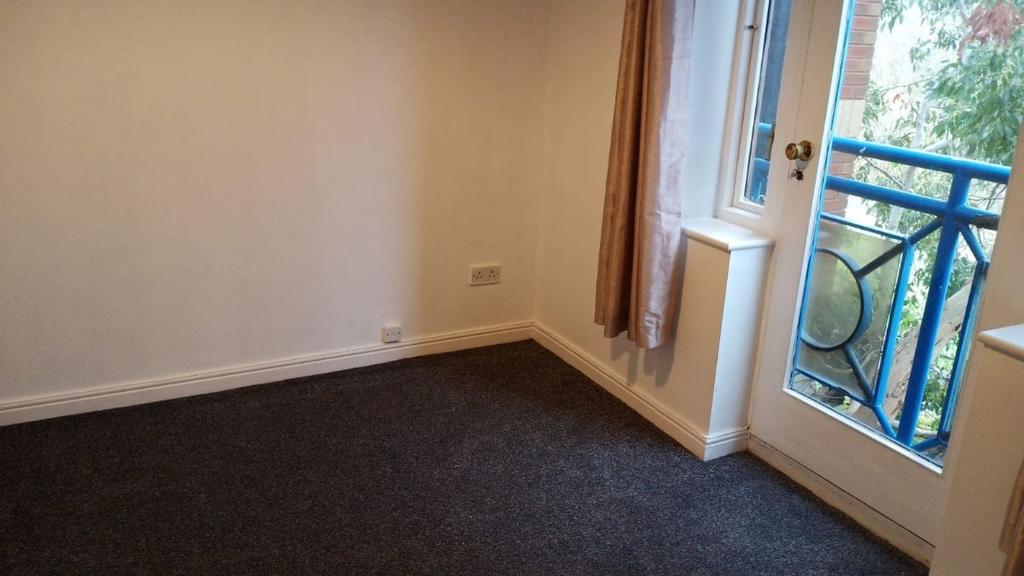 Anchorage Mews, Thornaby... 3 bed terraced house £700 pcm (£162 pw)