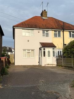 3 bedroom semi-detached house to rent, Cippenham Lane, Cippenham, Slough, SL1