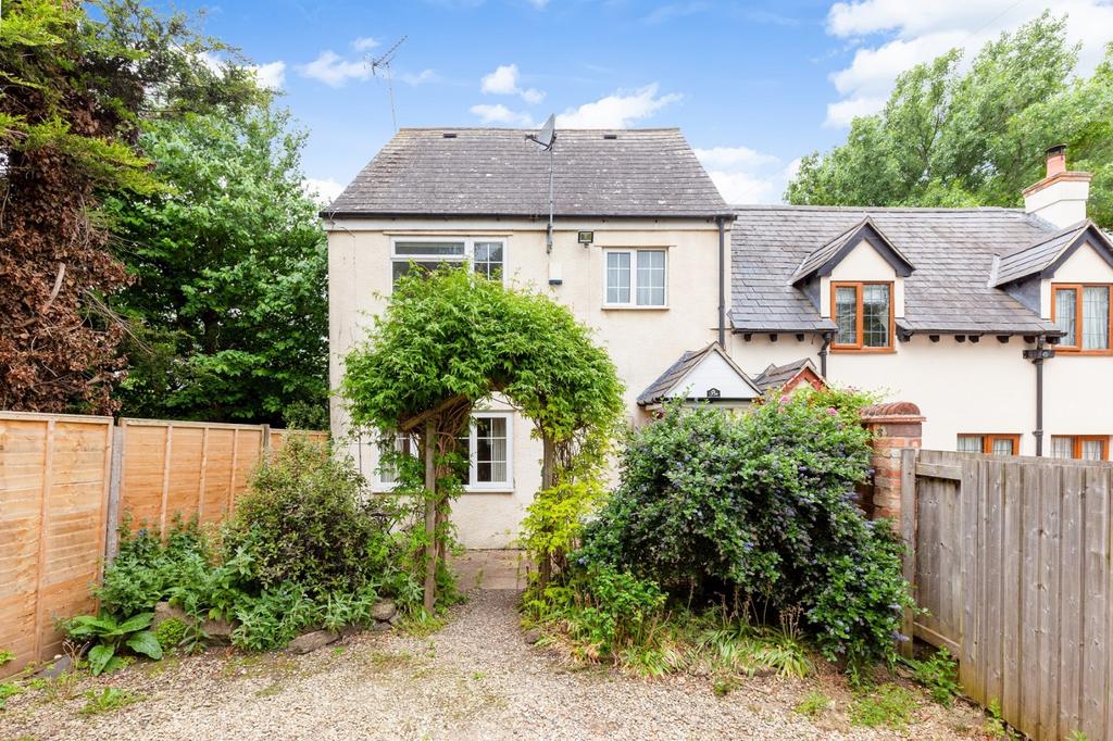 Littlemore OX4 4PF 2 bed semidetached house for sale £300,000