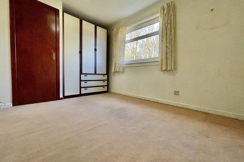 62 Larch Terrace, Beith, KA15 1EN