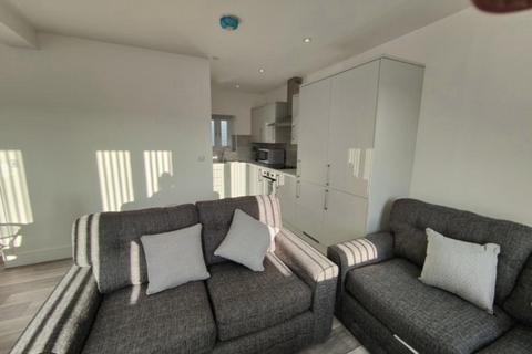 Apartment 4, 32 The Kingsway Swansea