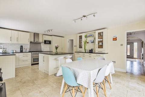 5 bedroom detached house for sale - Springvale Road, Kings Worthy, Winchester, Hampshire, SO23