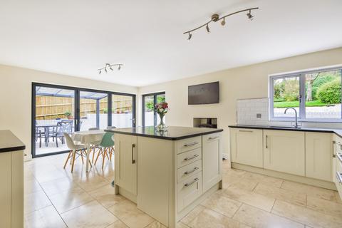 5 bedroom detached house for sale - Springvale Road, Kings Worthy, Winchester, Hampshire, SO23