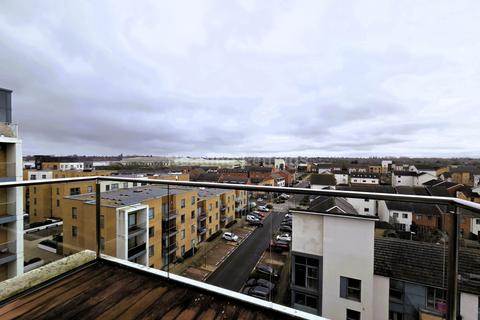 undefined, Cygnet House, Kennet Island - Penthouse Apartment
