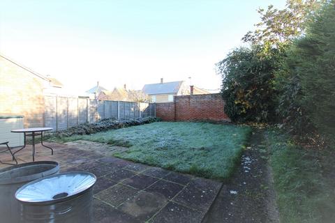 16 Reigate Avenue, Clacton-on-sea, CO16 8FB