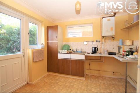 16 Reigate Avenue, Clacton-on-sea, CO16 8FB