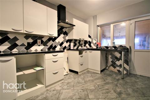 211 Broadway, Dunscroft, Doncaster, DN7 4HR