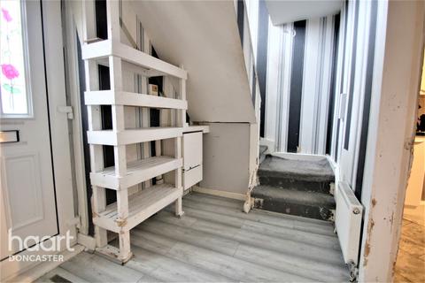 211 Broadway, Dunscroft, Doncaster, DN7 4HR