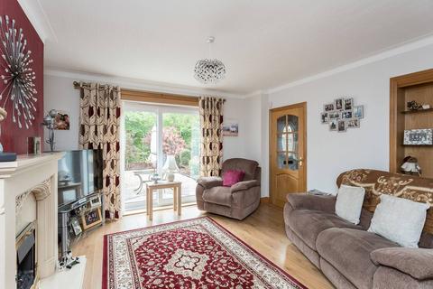 1 Ashton Terrace, Strathmartine, Dundee, DD3 0RJ