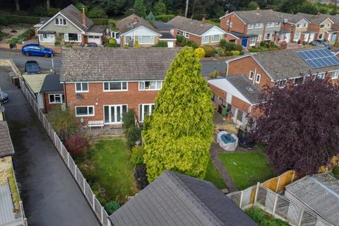 3 bedroom semi-detached house for sale, Woodland Rise, Wakefield