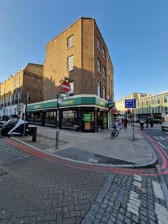 Retail property (high street) to rent - 311 Gray's Inn Road, London, WC1X 8PX