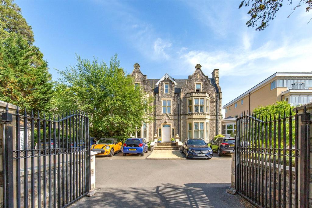 Stoke Park Road South, Bristol, BS9 2 bed apartment £1,700 pcm (£392 pw)