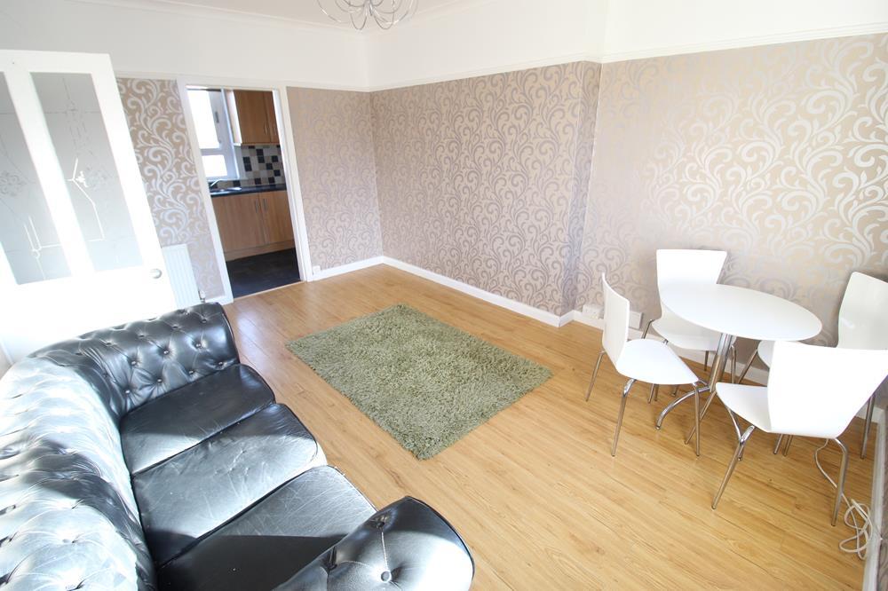 Hilton Drive, Aberdeen, AB24 2 bed flat to rent £650 pcm (£150 pw)