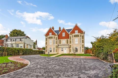 2 bedroom flat to rent - Fishbourne Road West, Fishbourne, PO19