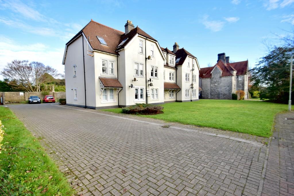 Preswylfa Court, Bridgend, Bridgend County Borough, CF31 3NX 2 bed