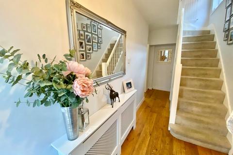 86 Clinton Road, Shirley, Solihull, B90 4RG