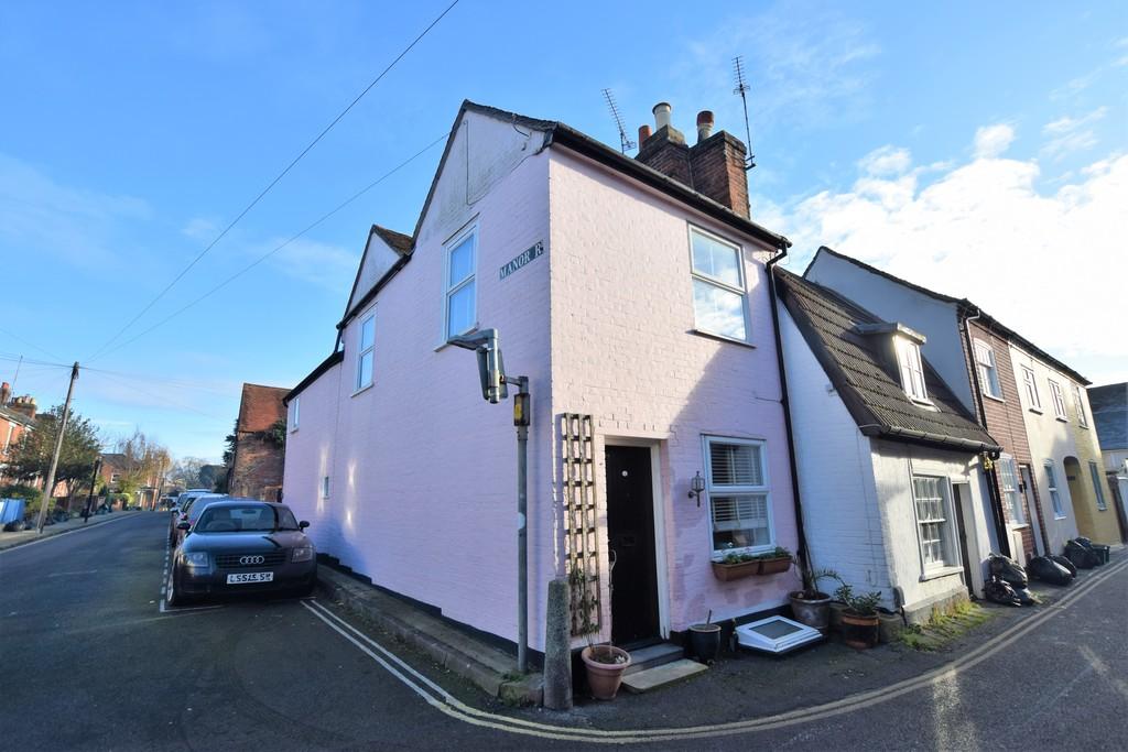 Hospital Lane, Colchester CO3 3NA 2 bed end of terrace house - £250,000