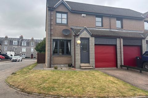 3 bedroom semi-detached house to rent, Belmont Gardens, City Centre, Aberdeen, AB25