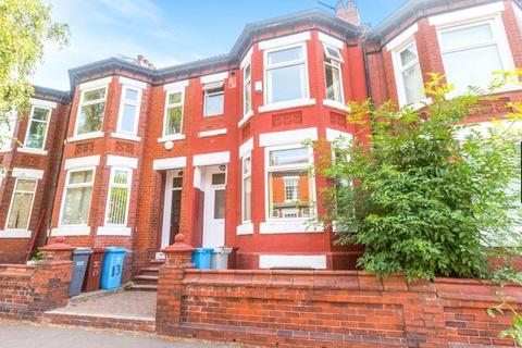 4 bedroom terraced house to rent, Kensington Avenue, Victoria Park, M14