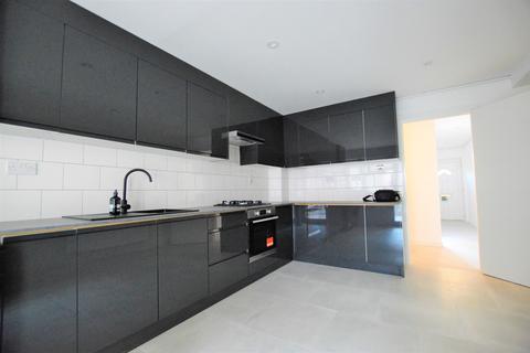 132 Western Road, Southall, UB2 5EA