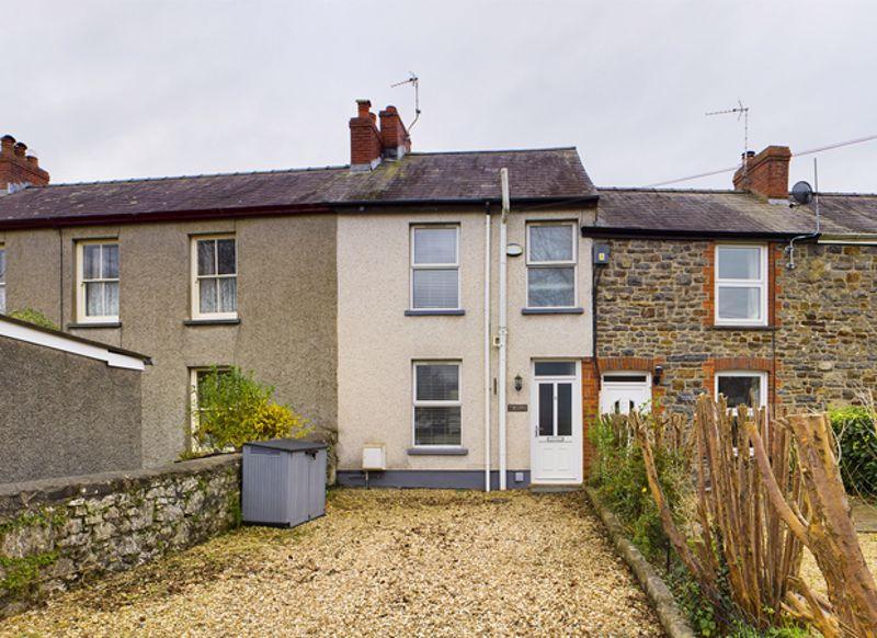 Pondside, Johnstown, Carmarthen 3 bed terraced house £175,000