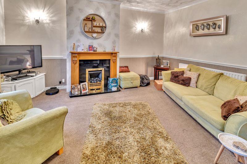 Ramsden Road, Wardle OL12 9NT 4 bed end of terrace house £189,950