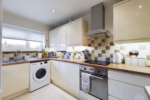 18 Frances Gardens, South Ockendon, RM15 5HT