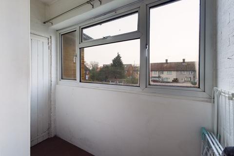 18 Frances Gardens, South Ockendon, RM15 5HT