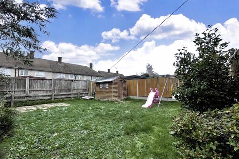 18 Frances Gardens, South Ockendon, RM15 5HT
