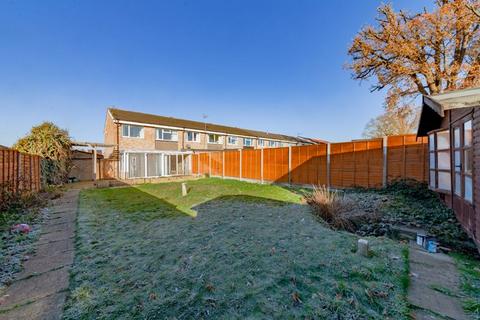 38 Chantry Lane, London Colney, St Albans, AL2 1JU
