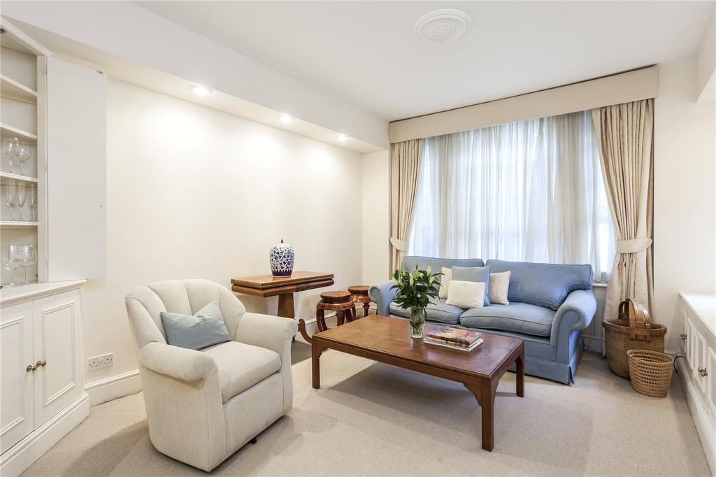 Whiteheads Grove, London, SW3 2 bed apartment £3,850 pcm (£888 pw)