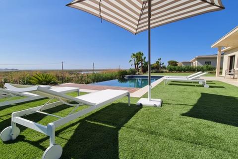 3 bedroom villa, Algarve Luxury Villa