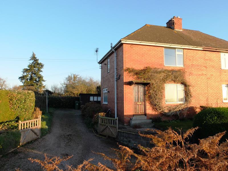 Knapp Cottages, Ryton, Dymock... 3 bed semidetached house £350,000